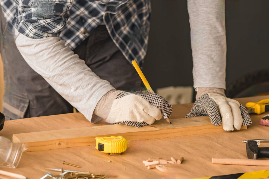 Reasons To Hire Professionals For Wood Craft Repair